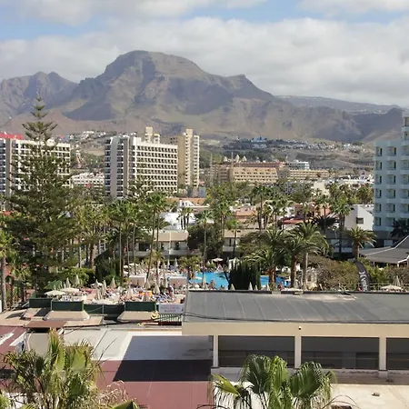 Parque Santiago 2 Americas Hotel