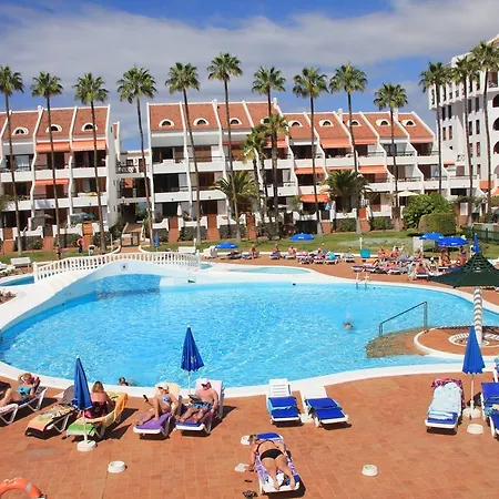 מלון Parque Santiago 2 Americas *