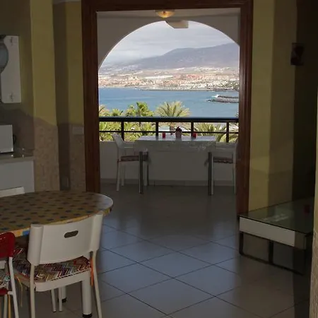 Parque Santiago 2 Americas מלון