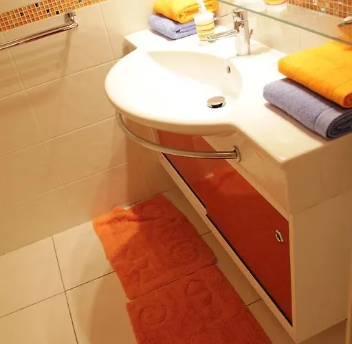 Parque Santiago 2 Americas Отель *